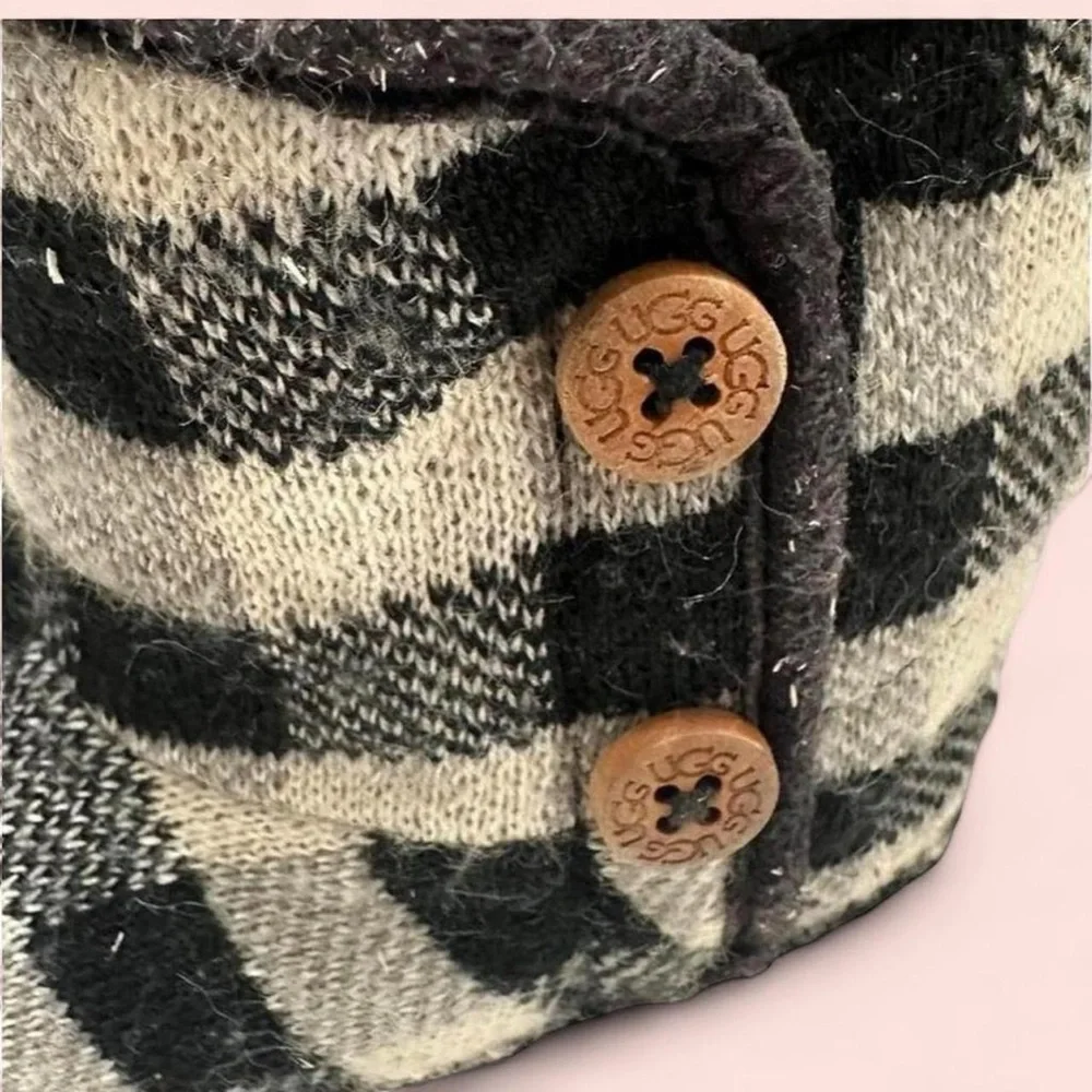 Infant UGG Australia Purl Pine Booties Black Plaid‎ 4/5C